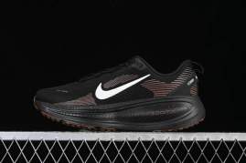 Picture of Nike Vomero 18 _SKUfw21450942878141322fw